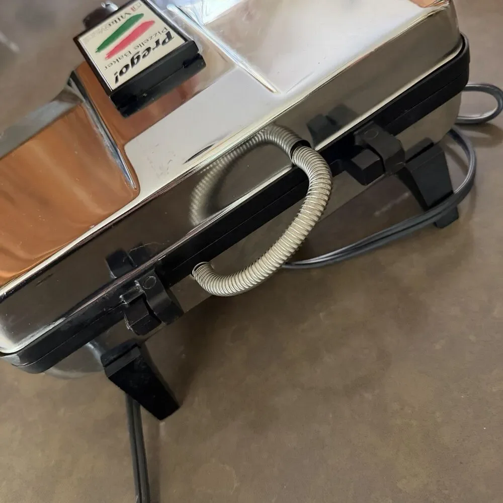 VillaWare Prego Pizzelle Baker Maker 3600-NS Italian Cookies